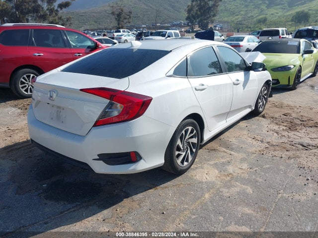 Honda CIVIC EX 2018 19XFC2F76JE208555 Image 4