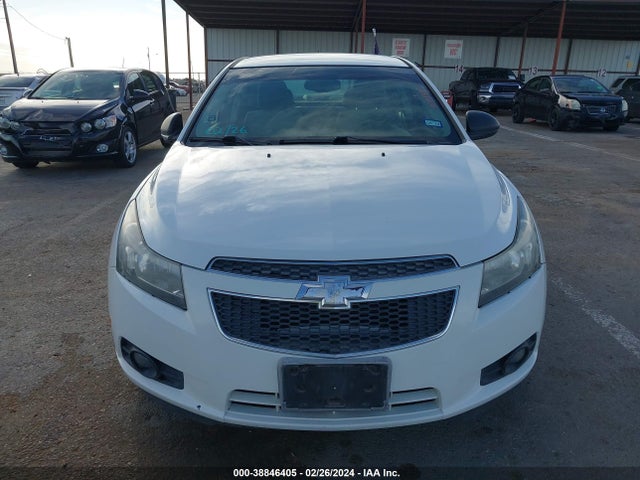 Chevrolet Cruze Ls Manual 2014 1G1PB5SH0E7192276 Image 12