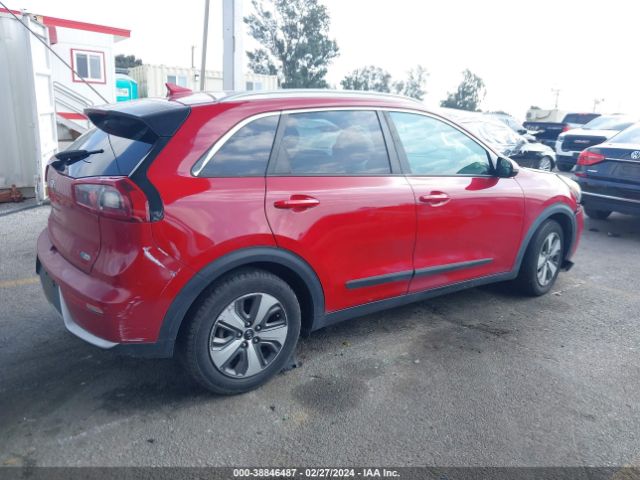 KNDCB3LC5H5101273 KIA NIRO LX
