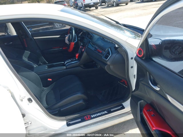 Honda Civic Sport 2019 2HGFC2F82KH582158 Image 5