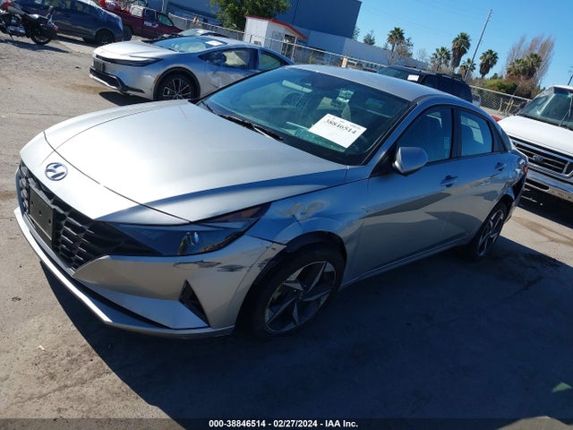 Hyundai ELANTRA SEL 2023 5NPLS4AG8PH096662 Image 2