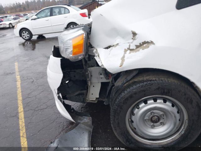 3N6CM0KN3EK696764 Nissan NV200 SV