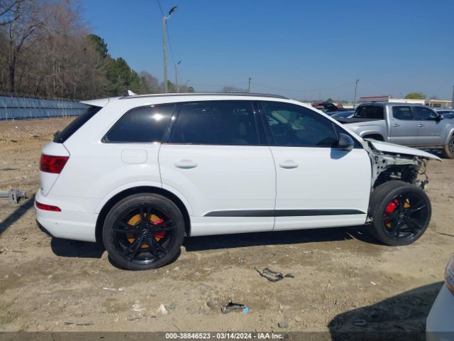WA1VAAF75KD047933 Audi Q7 55 Premium