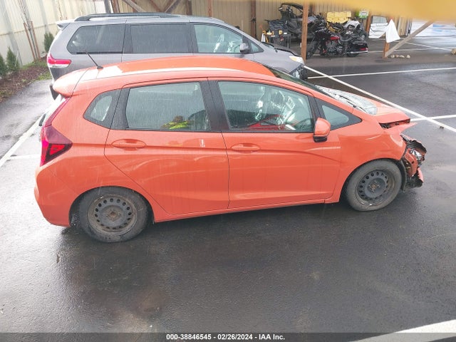 Honda FIT LX 2018 3HGGK5G42JM718566 Image 13