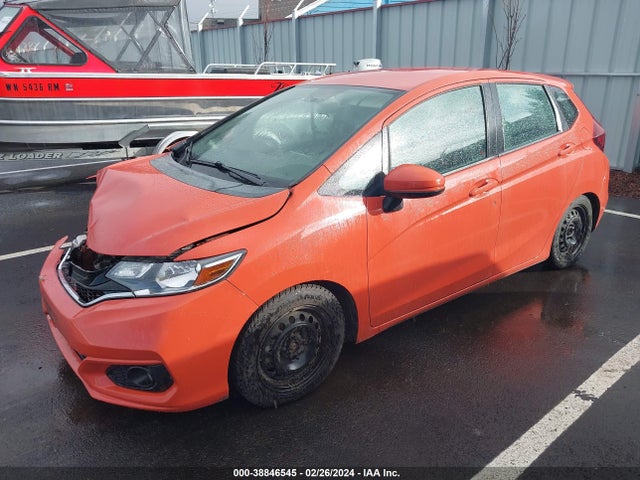 Honda FIT LX 2018 3HGGK5G42JM718566 Image 2