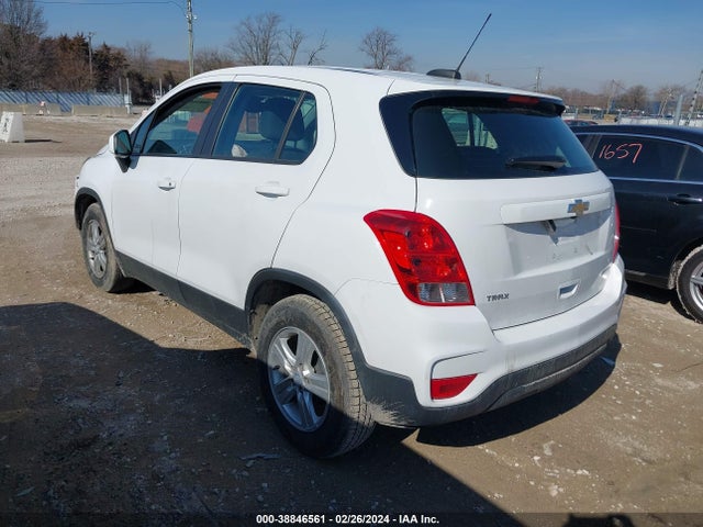Chevrolet TRAX LS 2019 3GNCJKSB2KL392643 Image 3