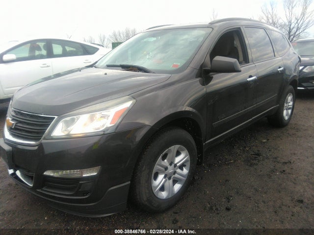 Chevrolet Traverse Ls 2017 1GNKVFKD7HJ283751 Image 2