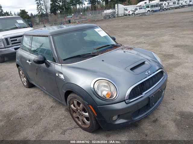 2010 MINI COOPER S WMWMF7C50ATX44565 Photo 0