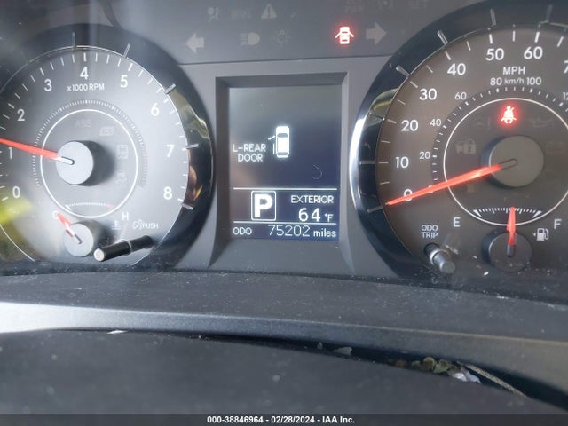 Toyota Sienna L 7 Passenger 2017 5TDZZ3DC5HS873416 Image 7