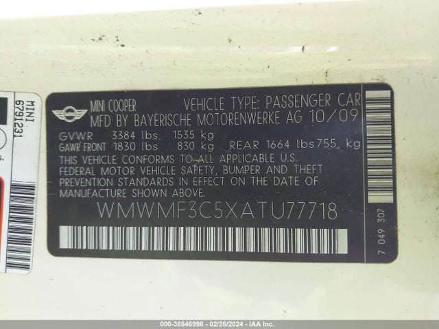 2010 MINI COOPER WMWMF3C5XATU77718 Photo 8