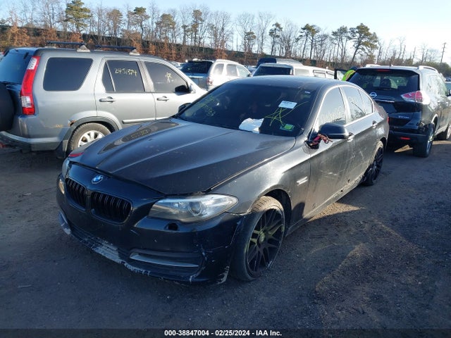BMW 535i Xdrive 2014 WBA5B3C59ED534460 Image 2
