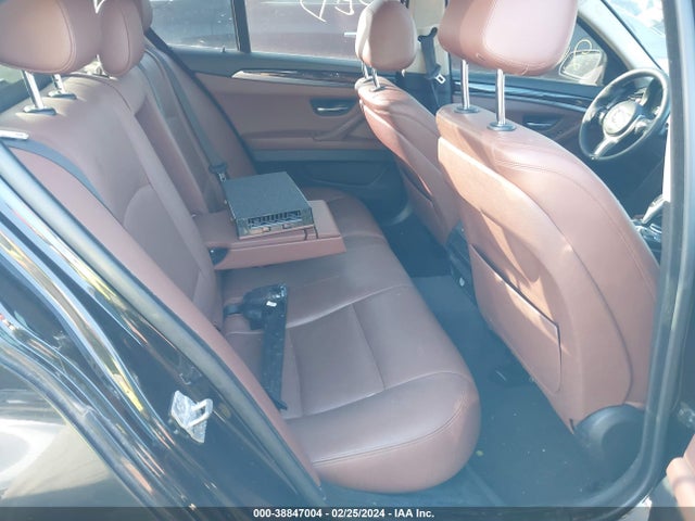 BMW 535i Xdrive 2014 WBA5B3C59ED534460 Image 8