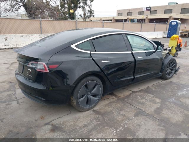 5YJ3E1EB6KF199199 Tesla Model 3 Long Range/performance
