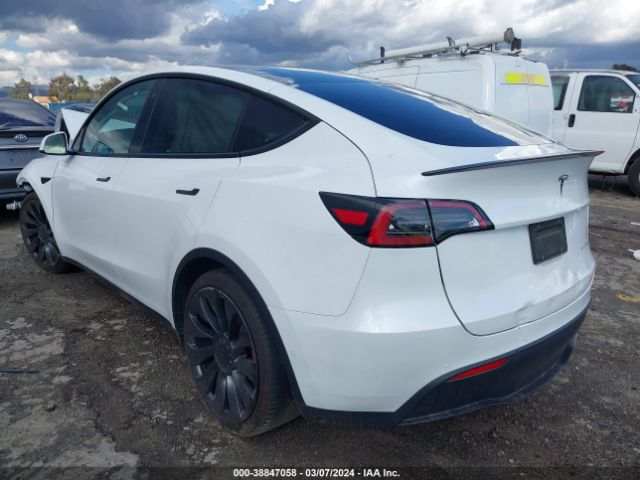 7SAYGDEF8NF389520 Tesla Model Y Performance Dual Motor All-wheel Drive