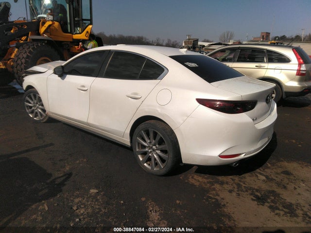 Mazda Mazda3 Preferred Package 2019 3MZBPADL8KM107695 Image 3