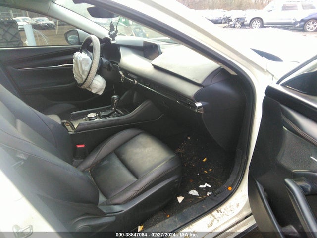 Mazda Mazda3 Preferred Package 2019 3MZBPADL8KM107695 Image 5