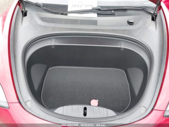 5YJ3E1EB8JF117097 Tesla Model 3 Long Range/performance