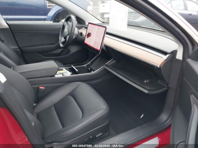 5YJ3E1EB8JF117097 Tesla Model 3 Long Range/performance