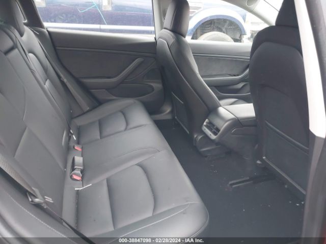 5YJ3E1EB8JF117097 Tesla Model 3 Long Range/performance