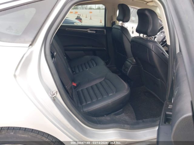 3FA6P0CD1KR170932 Ford FUSION SEL