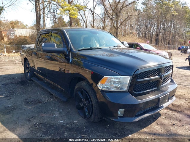 RAM 1500 Express 2014 1C6RR7KTXES100199 главное изображение