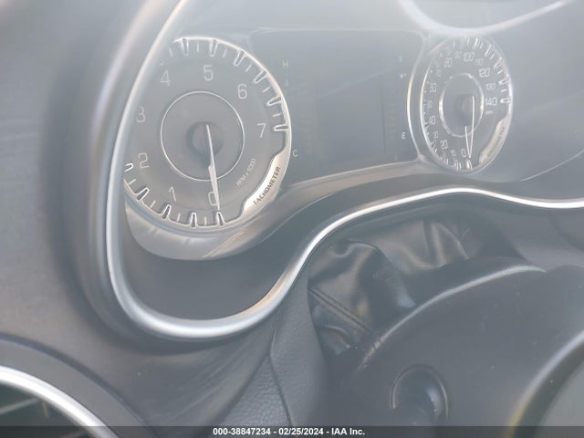 Chrysler 200 LX 2015 1C3CCCFB3FN547505 Image 7