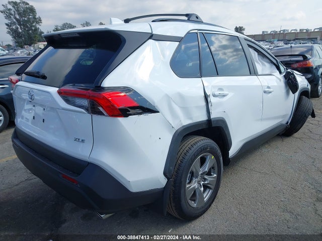 Toyota Rav4 Xle 2024 2T3W1RFV2RC268251 Image 4