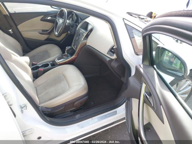 1G4PP5SK0F4209774 Buick Verano