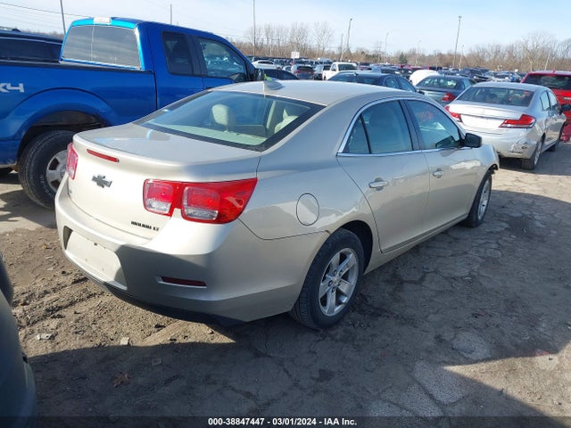 Chevrolet MALIBU 1LT 2015 1G11C5SL3FF112340 Image 4