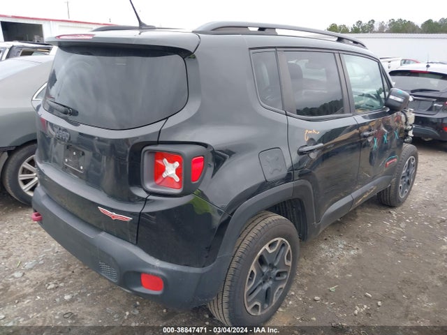 Jeep Renegade Trailhawk 2015 ZACCJBCT2FPC32971 Image 4