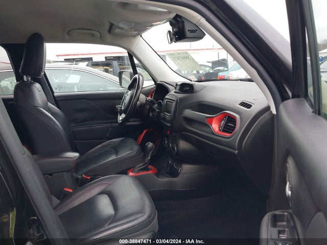 Jeep Renegade Trailhawk 2015 ZACCJBCT2FPC32971 Image 5