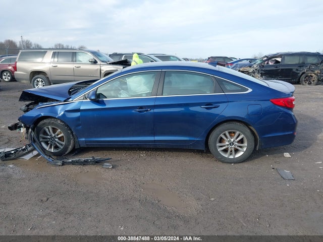 Hyundai SONATA SE 2017 5NPE24AF9HH508606 Image 15