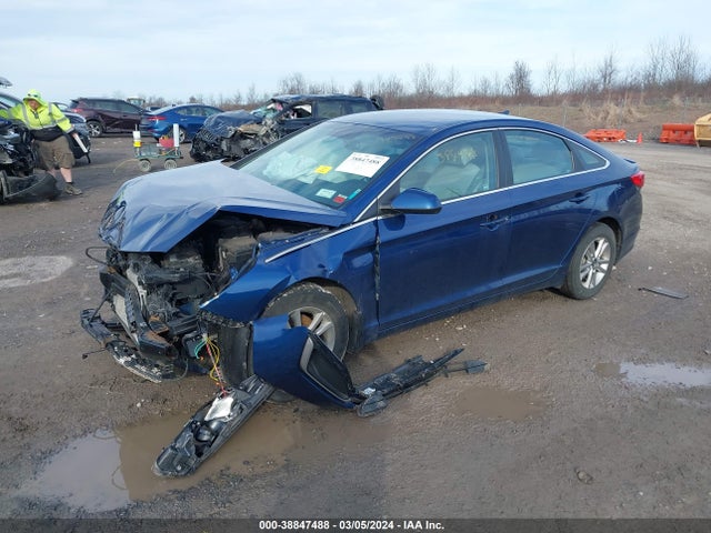 Hyundai SONATA SE 2017 5NPE24AF9HH508606 Image 2