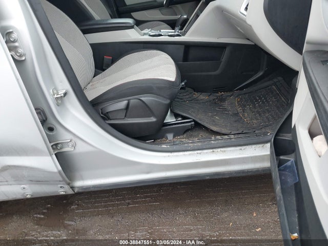 Chevrolet EQUINOX LT 2017 2GNALCEK9H6279997 Image 14