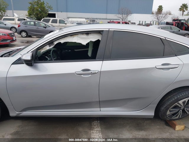 Honda Civic Ex-t 2018 JHMFC1F31JX009340 Image 14