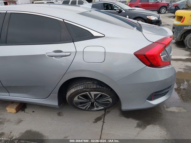 Honda Civic Ex-t 2018 JHMFC1F31JX009340 Image 17