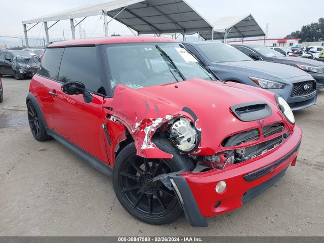 2006 MINI COOPER S WMWRE33586TJ40643 Photo 0
