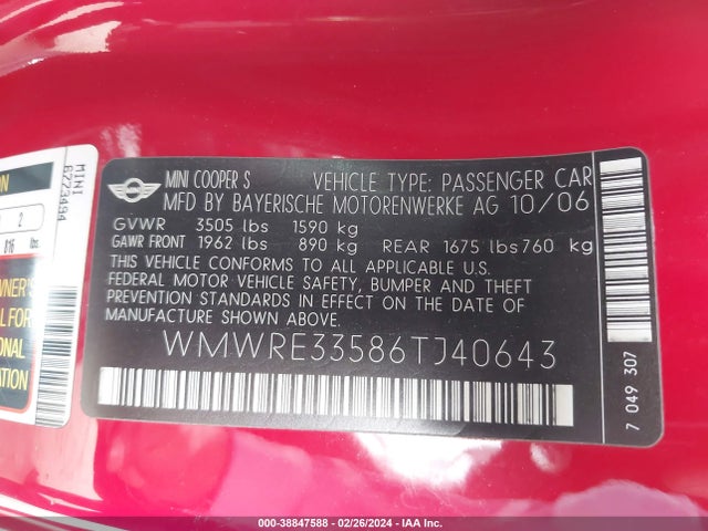 2006 MINI COOPER S WMWRE33586TJ40643 Photo 8
