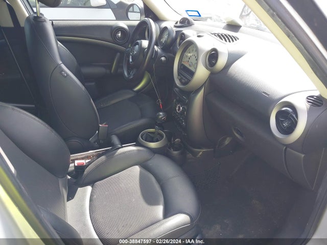2011 MINI COOPER S COUNTRYMAN WMWZC3C56BWL79655 Photo 4