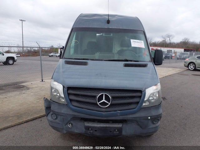 WD3PE7CD0JP642714 Mercedes-Benz Sprinter 2500 Standard Roof V6