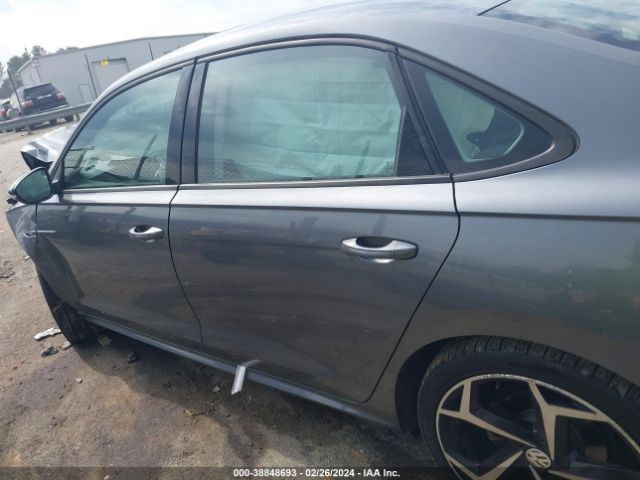 1VWMA7A38LC014552 Volkswagen Passat 2.0t R-line