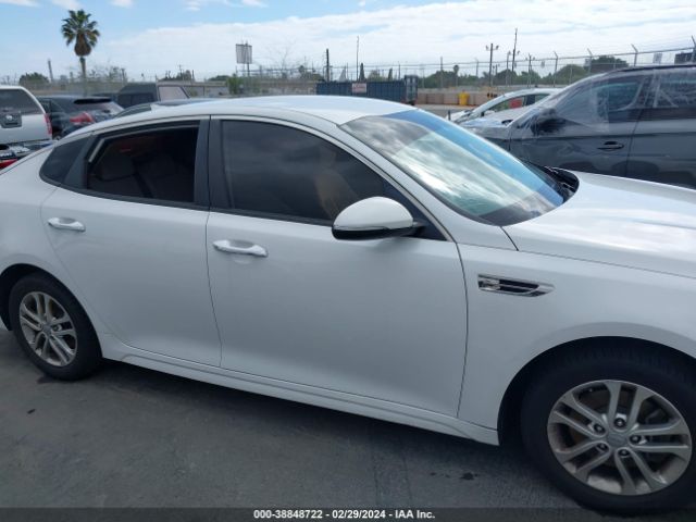 5XXGT4L36GG054821 KIA Optima Lx
