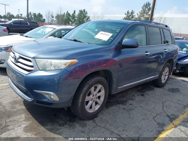 2012 TOYOTA HIGHLANDER BASE V6 VIN: 5TDBK3EH7CS166021