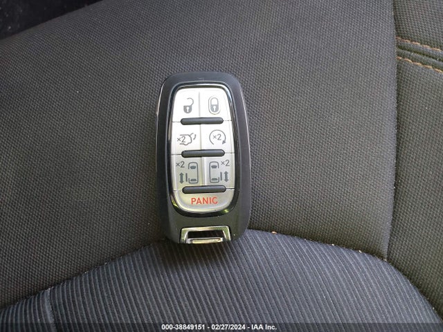 Chrysler Pacifica Touring 2017 2C4RC1DGXHR695407 Image 11