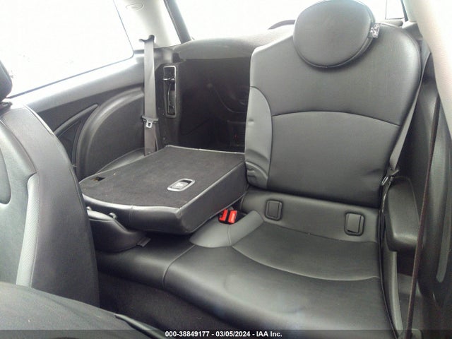 2008 MINI COOPER WMWMF33548TU67440 Photo 7