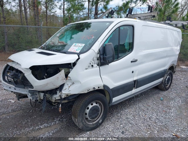 Ford Transit-150 2018 1FTYE1ZM0JKB46923 Image 2