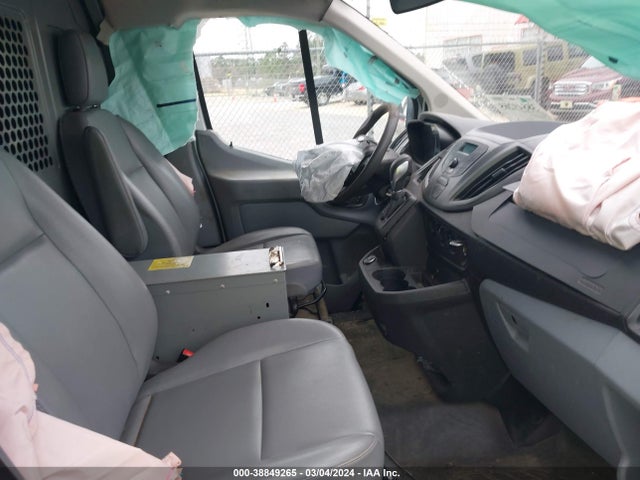 Ford Transit-150 2018 1FTYE1ZM0JKB46923 Image 5