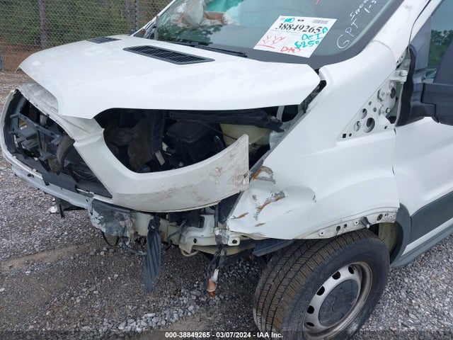 Ford Transit-150 2018 1FTYE1ZM0JKB46923 Image 6