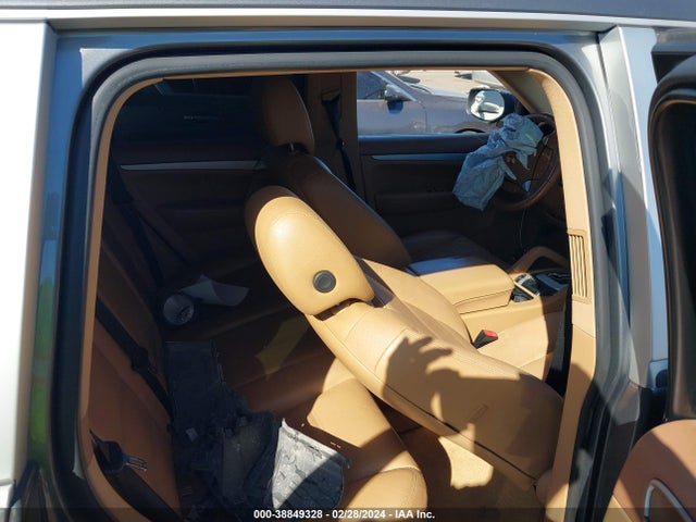 2010 PORSCHE CAYENNE WP1AA2AP3ALA06236 Photo 7