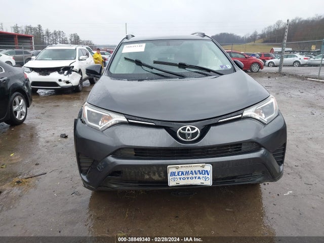 Toyota RAV4 LE 2016 JTMBFREV9GD185054 Image 12